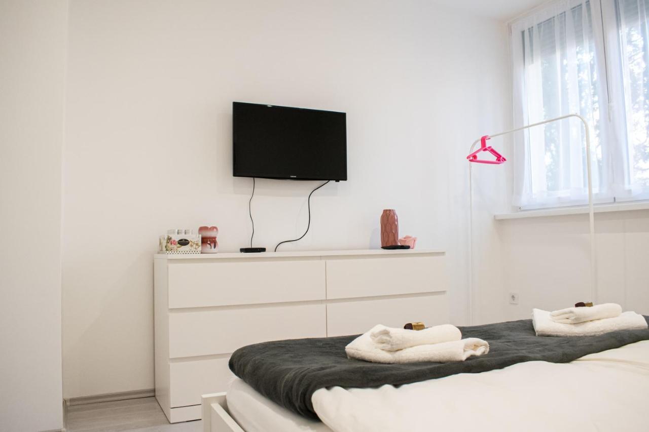 Fodormenta Residence Eger Exterior foto